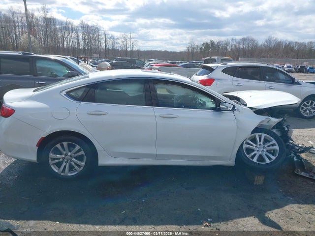 Продаж на аукціоні авто 2016 Chrysler 200 Limited, vin: 1C3CCCAB1GN125029, номер лоту: 44627460