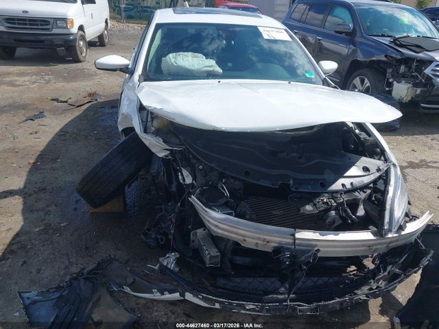 Продаж на аукціоні авто 2016 Chrysler 200 Limited, vin: 1C3CCCAB1GN125029, номер лоту: 44627460