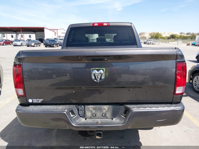 Продажа на аукционе авто 2018 Ram 1500 Express  4x2 5'7 Box, vin: 3C6RR6KT2JG264221, номер лота: 44627470