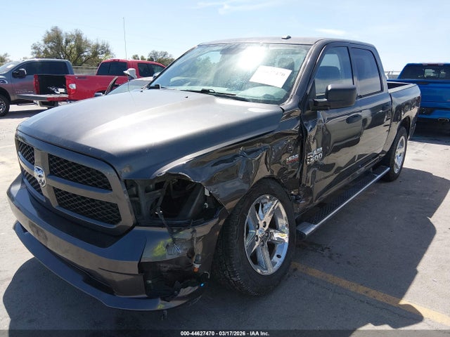 Продажа на аукционе авто 2018 Ram 1500 Express  4x2 5'7 Box, vin: 3C6RR6KT2JG264221, номер лота: 44627470