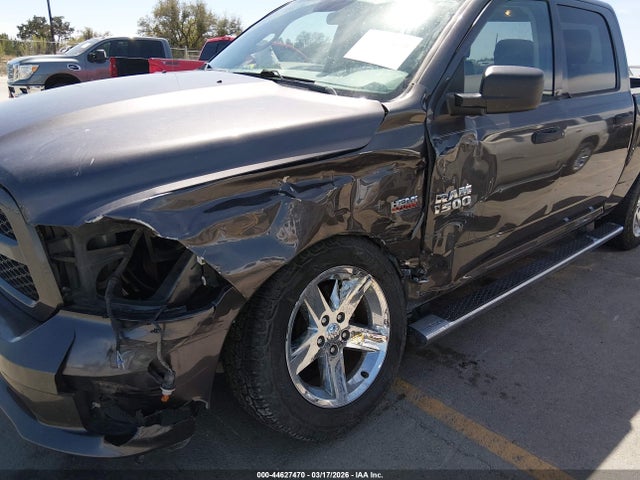 Продажа на аукционе авто 2018 Ram 1500 Express  4x2 5'7 Box, vin: 3C6RR6KT2JG264221, номер лота: 44627470