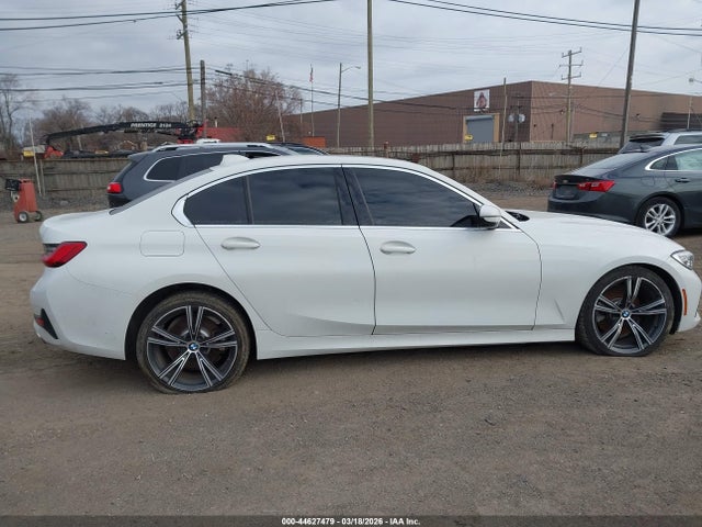 44627479 :رقم المزاد ، 3MW5P9J08M8B73214 vin ، 2021 Bmw 330e Xdrive مزاد بيع