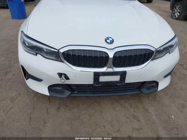 44627479 :رقم المزاد ، 3MW5P9J08M8B73214 vin ، 2021 Bmw 330e Xdrive مزاد بيع
