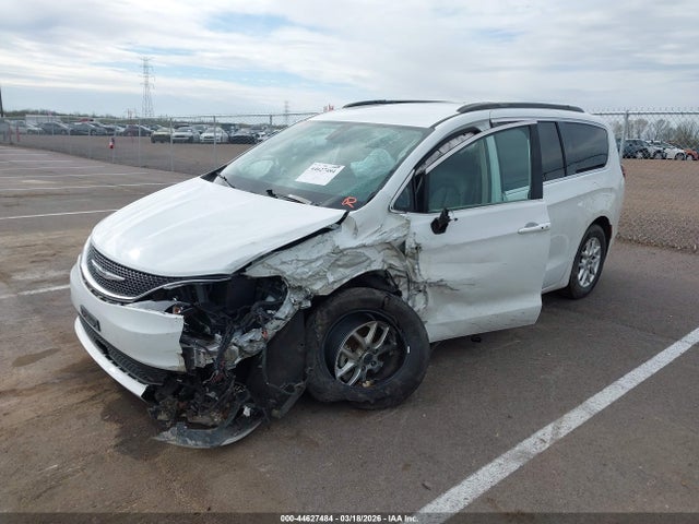 44627484 :رقم المزاد ، 2C4RC1DG6MR520226 vin ، 2021 Chrysler Voyager Lxi مزاد بيع