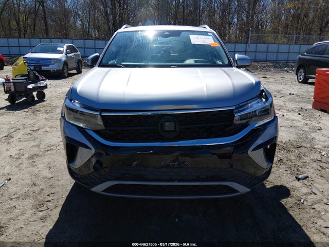Продажа на аукционе авто 2024 Volkswagen Taos 1.5t Se, vin: 3VVSX7B2XRM060603, номер лота: 44627505