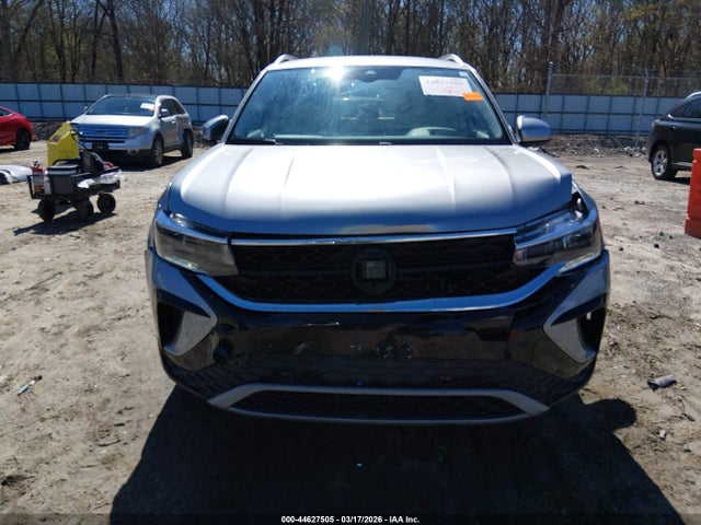 Продажа на аукционе авто 2024 Volkswagen Taos 1.5t Se, vin: 3VVSX7B2XRM060603, номер лота: 44627505