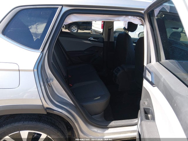 Продажа на аукционе авто 2024 Volkswagen Taos 1.5t Se, vin: 3VVSX7B2XRM060603, номер лота: 44627505