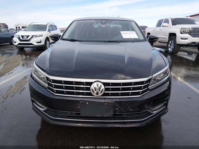 44627511 :رقم المزاد ، 1VWCT7A3XHC071445 vin ، 2017 Volkswagen Passat 1.8t Sel Premium مزاد بيع