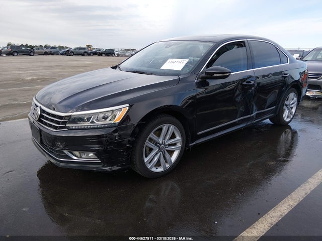 44627511 :رقم المزاد ، 1VWCT7A3XHC071445 vin ، 2017 Volkswagen Passat 1.8t Sel Premium مزاد بيع