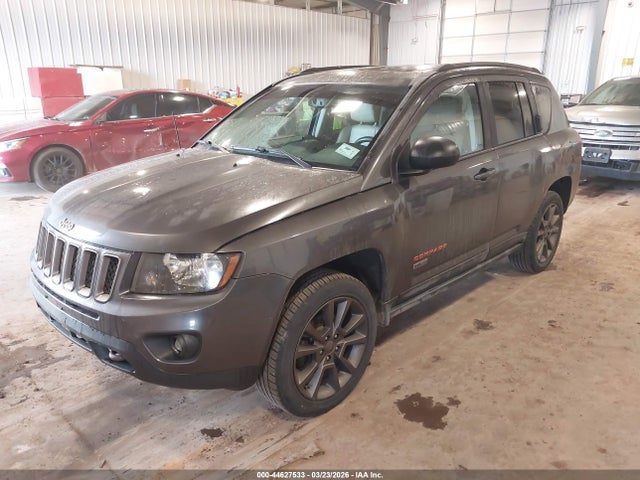 2016 Jeep Compass 75th Anniversary მანქანა იყიდება აუქციონზე, vin: 1C4NJDBB0GD797751, აუქციონის ნომერი: 44627533