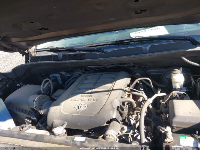 5TFHW5F16JX719826 Toyota Tundra Limited 5.7l V8