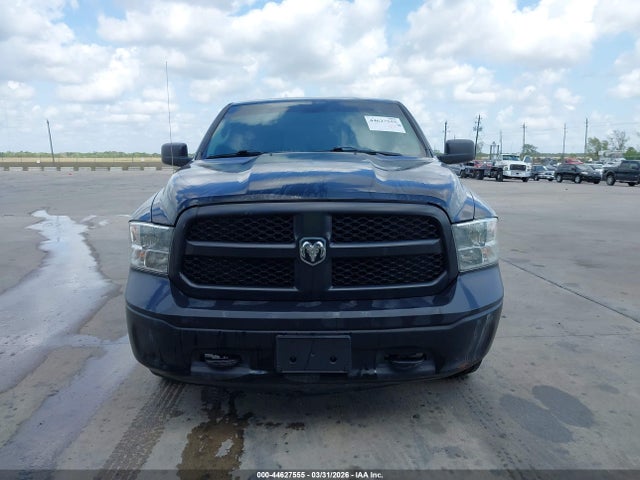 1C6RR7KG5MS559223 RAM 1500 Classic Tradesman 4x4 5&#039;7 Box