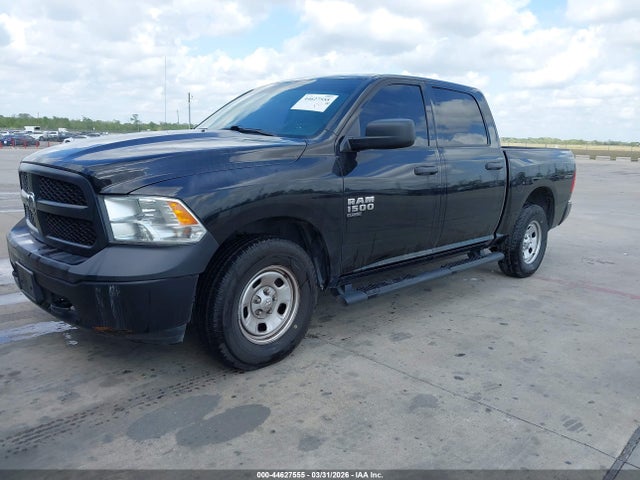 1C6RR7KG5MS559223 RAM 1500 Classic Tradesman 4x4 5&#039;7 Box