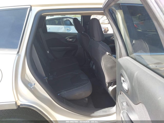 Aukcja sprzedaży 2015 Jeep Cherokee Latitude, vin: 1C4PJLCS7FW518316, numer aukcji: 44627564