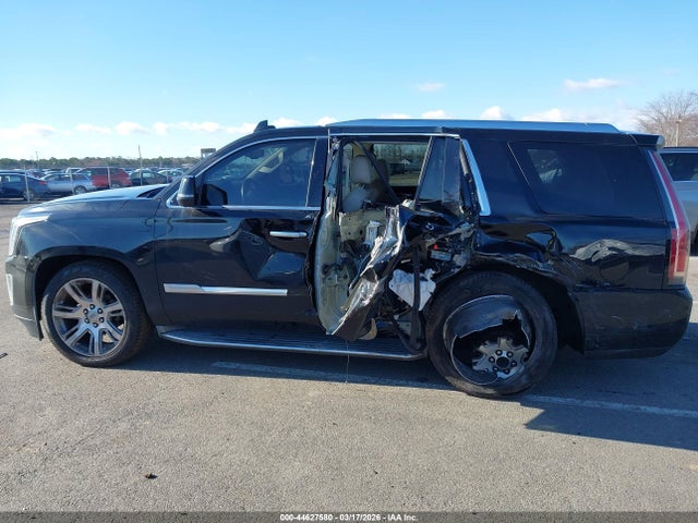 Продаж на аукціоні авто 2016 Cadillac Escalade Luxury Collection, vin: 1GYS4BKJ6GR377642, номер лоту: 44627580