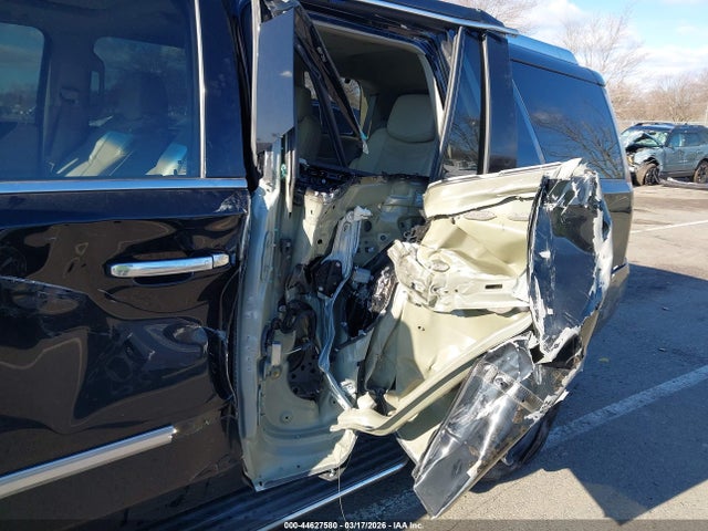 Продаж на аукціоні авто 2016 Cadillac Escalade Luxury Collection, vin: 1GYS4BKJ6GR377642, номер лоту: 44627580