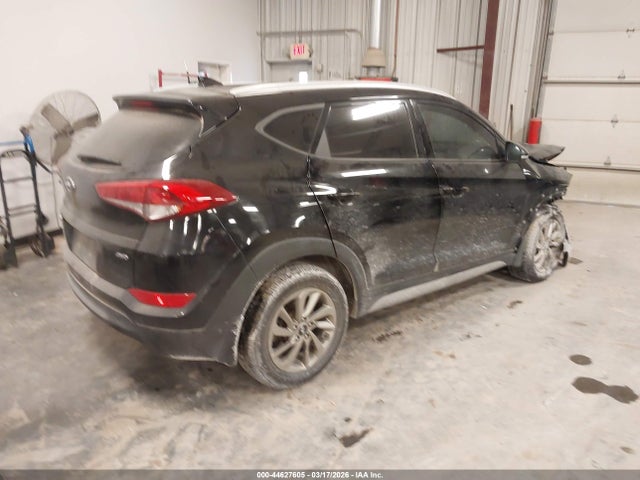 2017 HYUNDAI TUCSON KM8J3CA49HU437803 Photo 3