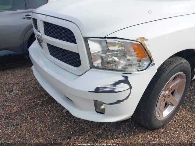44627637 :رقم المزاد ، 1C6RR7FT6ES282199 vin ، 2014 Ram 1500 Express مزاد بيع
