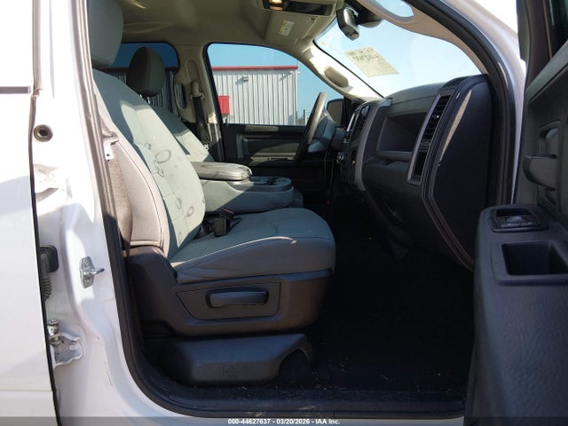 44627637 :رقم المزاد ، 1C6RR7FT6ES282199 vin ، 2014 Ram 1500 Express مزاد بيع