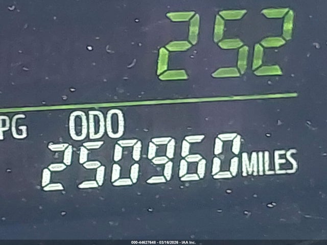 JTDZN3EUXE3330823 Toyota Prius V Three
