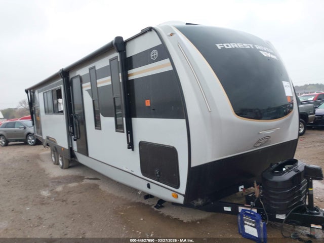 2025 Forest River Vibe 3400bh მანქანა იყიდება აუქციონზე, vin: 4X4TVBK27S4125818, აუქციონის ნომერი: 44627650