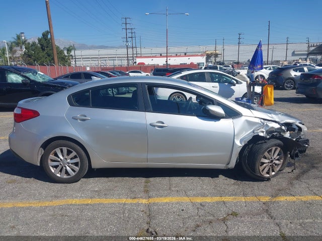 KNAFX4A62E5104478 KIA FORTE LX