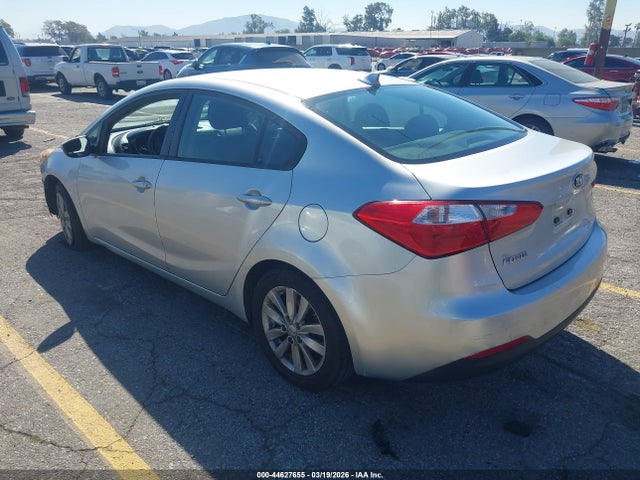 KNAFX4A62E5104478 KIA FORTE LX