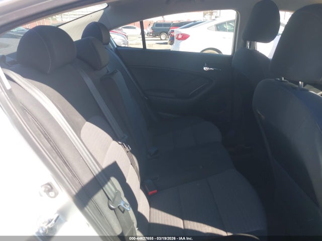 KNAFX4A62E5104478 KIA FORTE LX