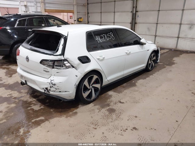 2018 VOLKSWAGEN GOLF GTI 3VW447AU6JM266070 Photo 3