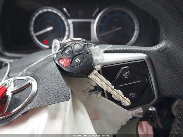 2014 TOYOTA 4RUNNER JTEZU5JR7E5084121 Photo 10