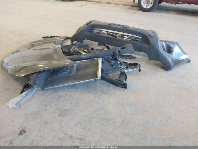 JTMBFREV0ED055709 Toyota RAV4 LE