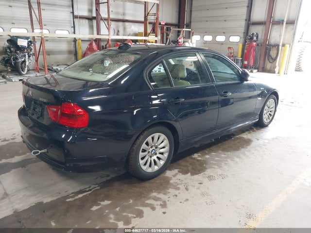 44627717 :رقم المزاد ، WBAPH77529NL83020 vin ، 2009 Bmw 328i مزاد بيع