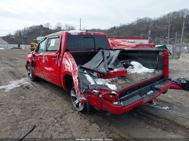 2022 RAM 1500 1C6SRFJT0NN135510 Photo 2