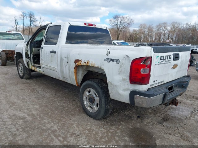 2011 CHEVROLET SILVERADO 2500HD 1GC1KXCG1BF230131 Photo 2