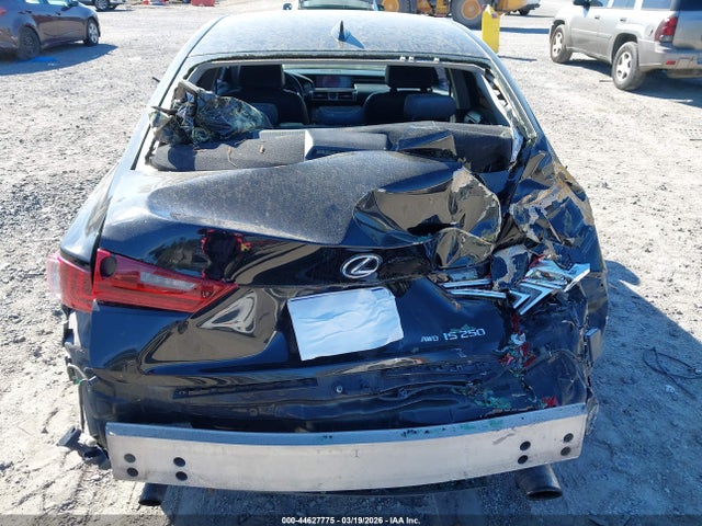 44627775 :رقم المزاد ، JTHCF1D22F5017633 vin ، 2015 Lexus Is 250 مزاد بيع