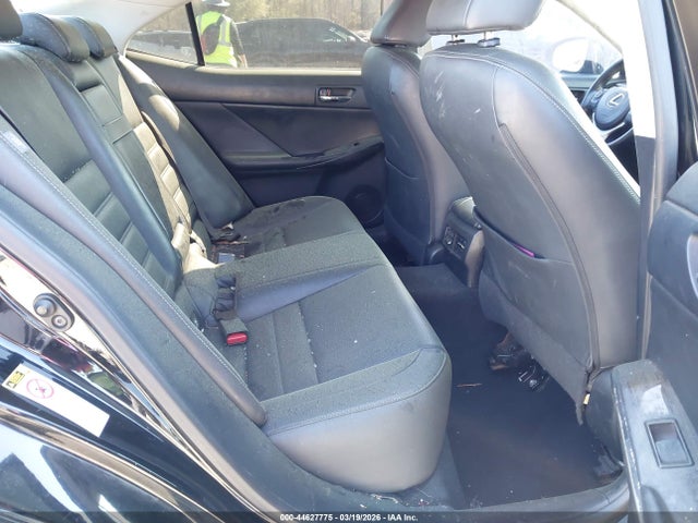 44627775 :رقم المزاد ، JTHCF1D22F5017633 vin ، 2015 Lexus Is 250 مزاد بيع