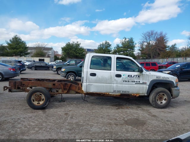 Продаж на аукціоні авто 2004 Gmc Sierra 2500hd, vin: 1GTHC23234F215720, номер лоту: 44627794