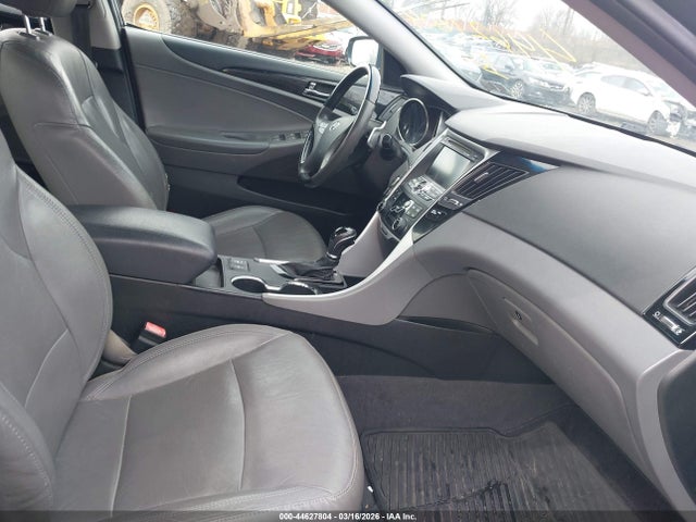 2011 HYUNDAI SONATA 5NPEC4AB8BH300587 Photo 4