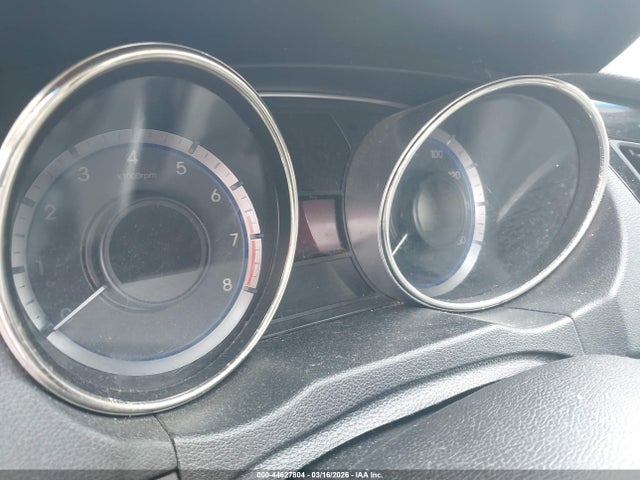 2011 HYUNDAI SONATA 5NPEC4AB8BH300587 Photo 6