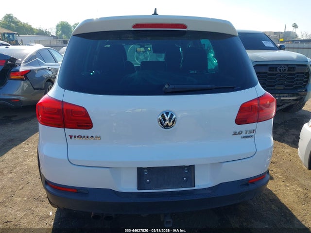 WVGBV3AX0EW111980 Volkswagen Tiguan R-line