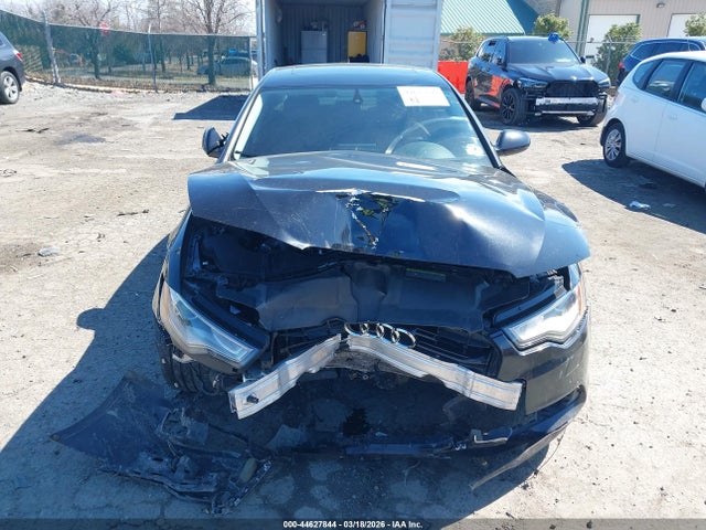 2013 Audi A6 2.0t Premium მანქანა იყიდება აუქციონზე, vin: WAUGFAFC7DN065549, აუქციონის ნომერი: 44627844
