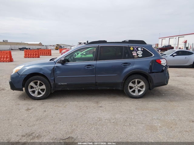 4S4BRCCC5E3255413 Subaru Outback 2.5i Premium
