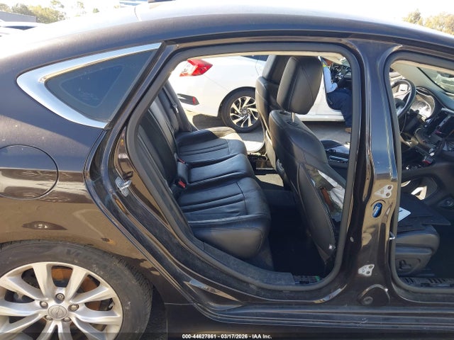 1C3CCCCGXFN583028 Chrysler 200 C