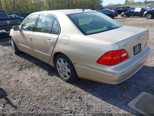 2003 LEXUS LS 430 JTHBN30F230095339 Photo 2
