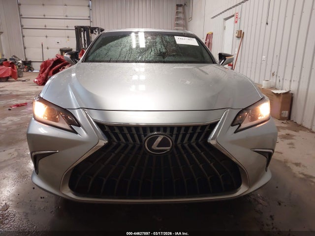 44627897 :رقم المزاد ، 58ADZ1B17NU129280 vin ، 2022 Lexus Es 350 مزاد بيع