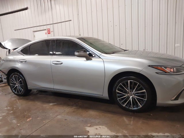 44627897 :رقم المزاد ، 58ADZ1B17NU129280 vin ، 2022 Lexus Es 350 مزاد بيع