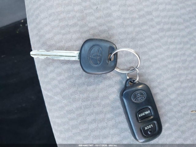 2008 TOYOTA COROLLA 2T1BR30E68C892588 Photo 10