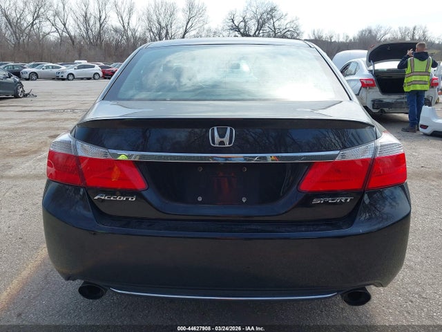 Продажа на аукционе авто 2015 Honda Accord Sport, vin: 1HGCR2F57FA058323, номер лота: 44627908