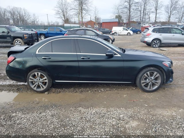 Продажа на аукционе авто 2019 Mercedes-benz C 300 4matic, vin: 55SWF8EB7KU290709, номер лота: 44627928