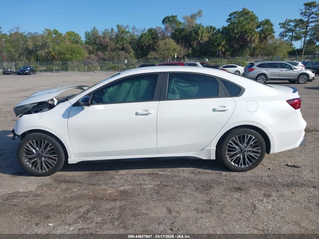 2024 Kia Forte Gt-line მანქანა იყიდება აუქციონზე, vin: 3KPF54AD1RE805479, აუქციონის ნომერი: 44627947